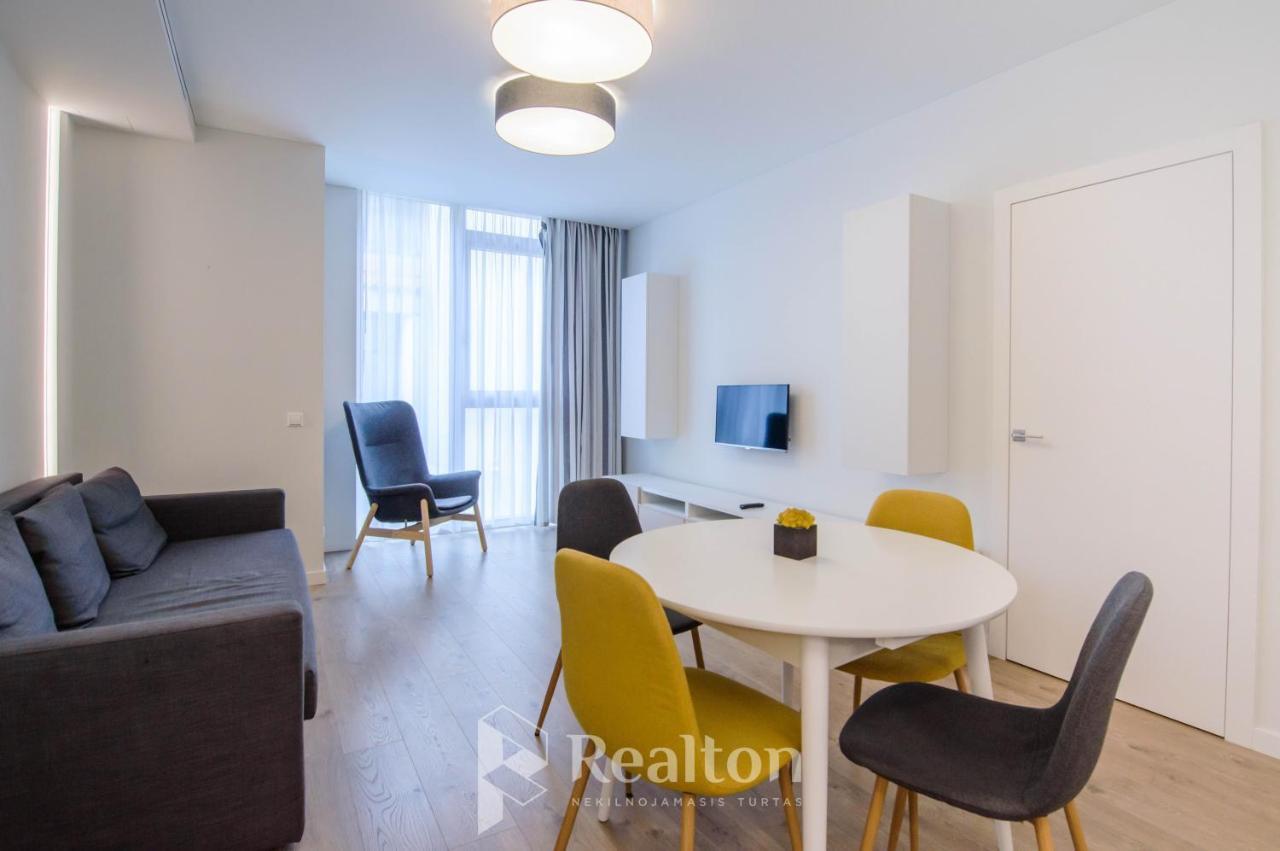 Happy Inn Egle, Self Check-In-24-7, A-C, Parking-In-The-Underground-Garage VNO Exterior foto